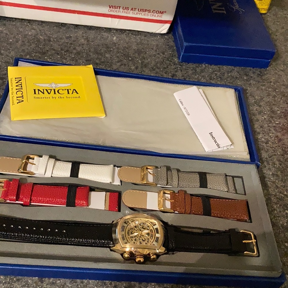 NWOT Mens Invicta Watch